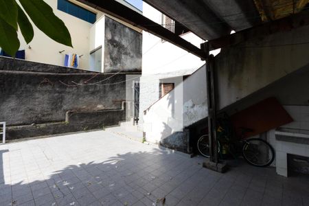 Casa à venda com 449m², 3 quartos e 1 vaga Casa à venda com 449m², 3 quartos e 1 vagaÁrea comum