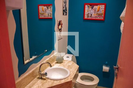 Casa à venda com 200m², 3 quartos e 1 vaga Casa à venda com 200m², 3 quartos e 1 vagaLavabo