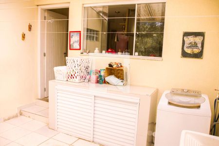 Casa à venda com 200m², 3 quartos e 1 vaga Casa à venda com 200m², 3 quartos e 1 vagaÁrea de Serviço