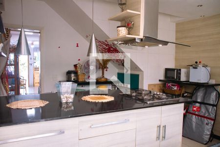 Casa à venda com 200m², 3 quartos e 1 vaga Casa à venda com 200m², 3 quartos e 1 vagaCozinha