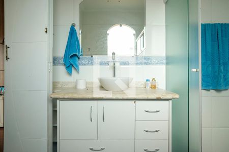 Casa à venda com 400m², 5 quartos e 6 vagasBanheiro Suíte 3