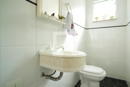 Casa à venda com 400m², 5 quartos e 6 vagasLavabo