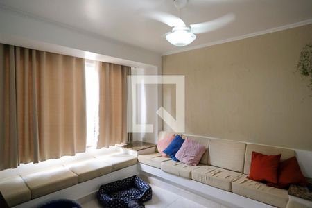 Casa à venda com 400m², 5 quartos e 6 vagasCozinha Edícula