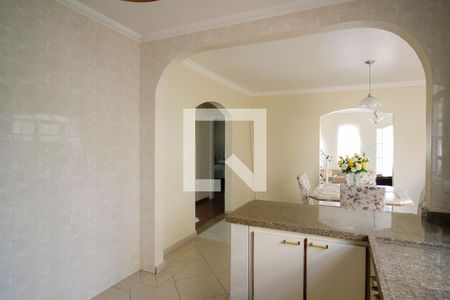 Casa à venda com 400m², 5 quartos e 6 vagasCozinha