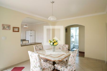 Casa à venda com 400m², 5 quartos e 6 vagasSala de Jantar