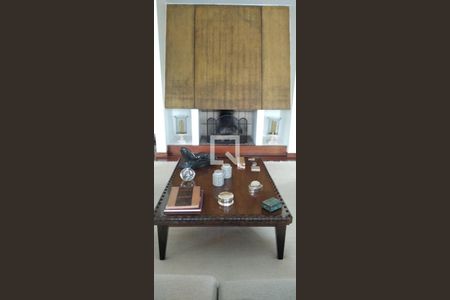 Apartamento à venda com 251m², 4 quartos e 3 vagasDetalhe Sala