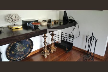 Apartamento à venda com 251m², 4 quartos e 3 vagasDetalhe Sala