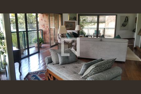 Apartamento à venda com 251m², 4 quartos e 3 vagasSala