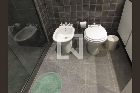 Banheiro da Suíte 2 de apartamento à venda com 4 quartos, 251m² em Paineiras do Morumbi, São Paulo