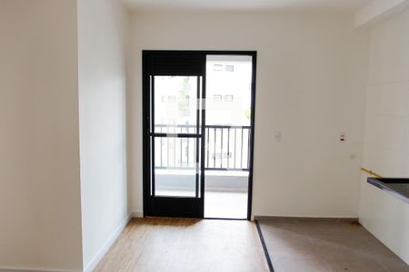 sala de apartamento para alugar com 2 quartos, 48m² em Centro, Osasco