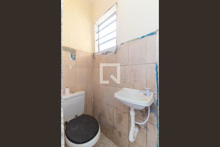 Banheiro de casa para alugar com 1 quarto, 80m² em Vila Vessoni, São Paulo