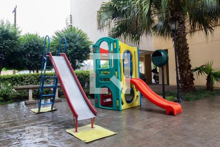 Apartamento à venda com 68m², 3 quartos e 2 vagas Apartamento à venda com 68m², 3 quartos e 2 vagasÁrea comum - Playground