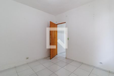 Quarto de casa para alugar com 1 quarto, 40m² em Jardim Salete, Taboão da Serra
