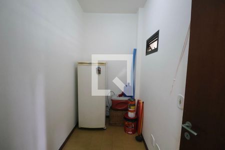Apartamento para alugar com 200m², 5 quartos e 1 vagaQuarto de Serviço
