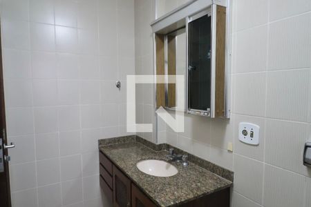 Apartamento para alugar com 200m², 5 quartos e 1 vagaBanheiro Suíte 2