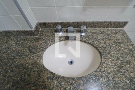 Apartamento para alugar com 200m², 5 quartos e 1 vagaBanheiro Suíte 2