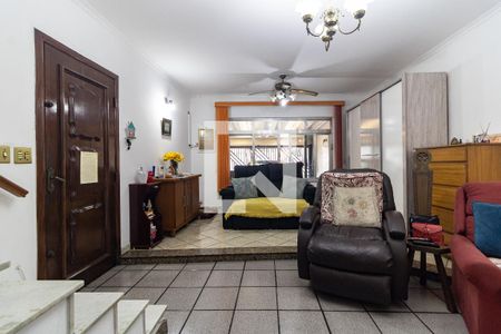 Sala de casa à venda com 4 quartos, 129m² em Parque Fongaro, São Paulo