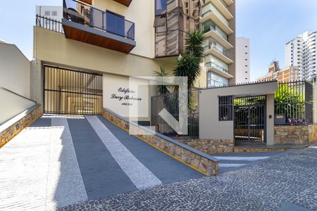 Apartamento à venda com 146m², 3 quartos e 2 vagasFachada