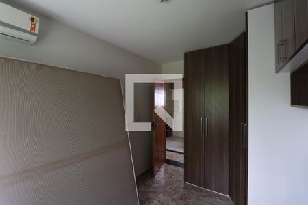 Quarto 2 de apartamento para alugar com 2 quartos, 47m² em Colubande, São Gonçalo