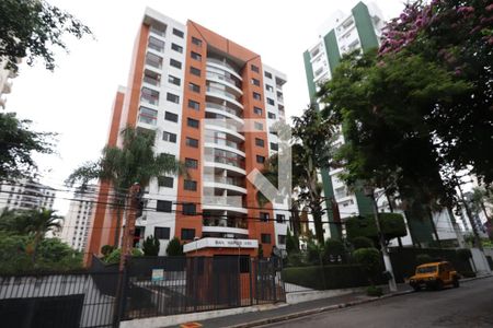 Apartamento à venda com 107m², 4 quartos e 2 vagasFachada