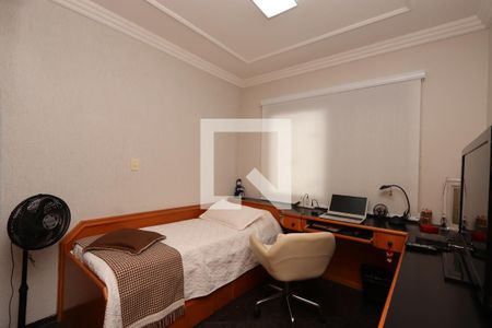 Apartamento à venda com 107m², 4 quartos e 2 vagasQuarto 2