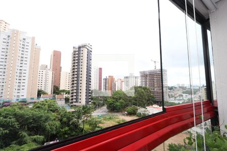 Apartamento à venda com 107m², 4 quartos e 2 vagasSacada