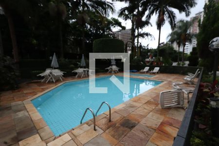 Apartamento à venda com 107m², 4 quartos e 2 vagasÁrea comum - Piscina