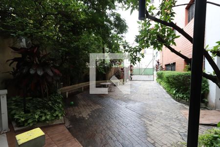 Apartamento à venda com 107m², 4 quartos e 2 vagasÁrea comum - Churrasqueira