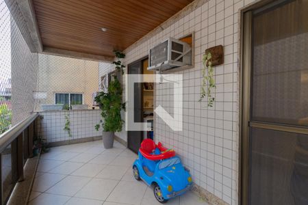 Apartamento à venda com 93m², 3 quartos e 2 vagas Apartamento à venda com 93m², 3 quartos e 2 vagasVaranda