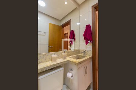 Apartamento à venda com 93m², 3 quartos e 2 vagas Apartamento à venda com 93m², 3 quartos e 2 vagasBanheiro 2