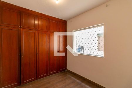 Quarto 1 de apartamento para alugar com 2 quartos, 75m² em Carmo, Belo Horizonte