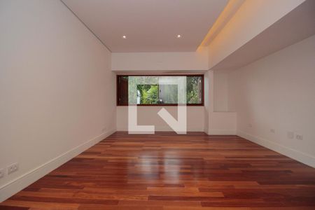 Suíte 1 de casa à venda com 4 quartos, 375m² em Jardim Paulista, São Paulo