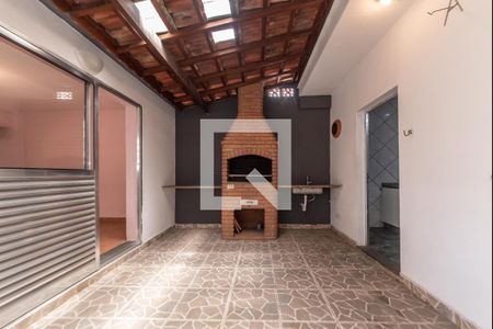 Casa à venda com 168m², 3 quartos e 2 vagas Casa à venda com 168m², 3 quartos e 2 vagasÁrea Gourmet