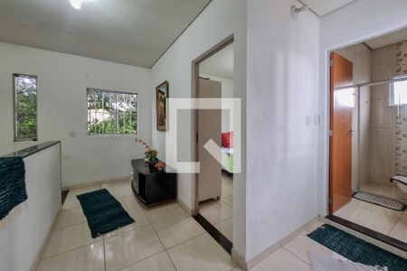 Corredor de casa à venda com 3 quartos, 240m² em Concórdia, Belo Horizonte