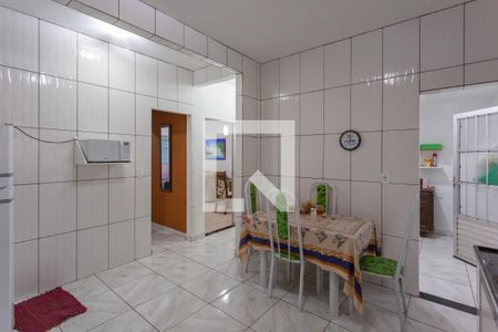 Casa para alugar com 240m², 3 quartos e 3 vagasCozinha