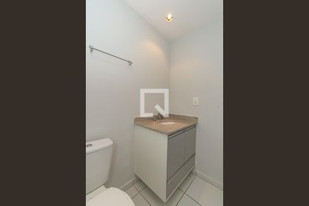 Banheiro de apartamento à venda com 1 quarto, 45m² em Bosque, Campinas