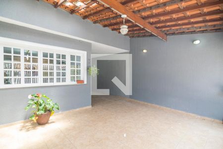 Casa à venda com 174m², 4 quartos e 6 vagasGaragem