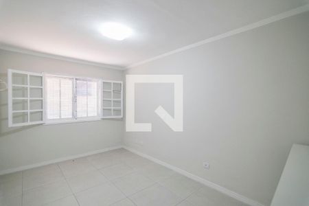 Casa à venda com 174m², 4 quartos e 6 vagasQuarto 2