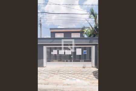 Casa à venda com 174m², 4 quartos e 6 vagasFachada