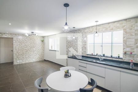 Casa à venda com 174m², 4 quartos e 6 vagasCozinha