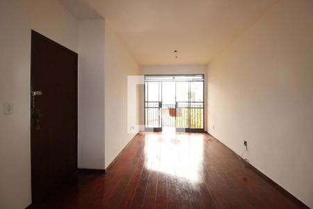 Apartamento à venda com 80m², 2 quartos e 1 vagaSala 