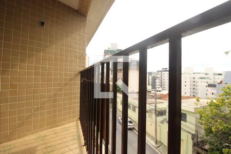 Apartamento à venda com 80m², 2 quartos e 1 vagaVaranda 