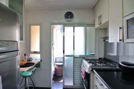 Apartamento à venda com 96m², 3 quartos e 2 vagasCozinha