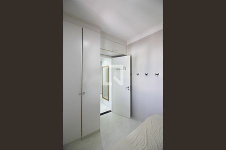 Apartamento à venda com 96m², 3 quartos e 2 vagasQuarto 3