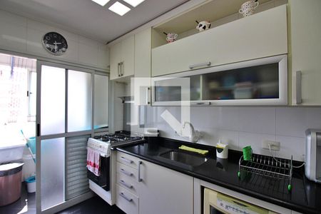 Apartamento à venda com 96m², 3 quartos e 2 vagasCozinha