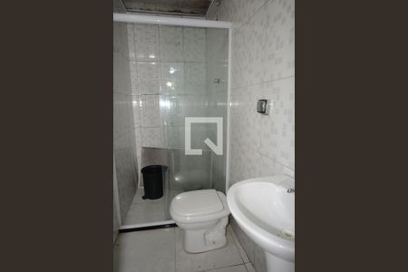 Banheiro de casa para alugar com 1 quarto, 53m² em Jardim Santa Cruz (campo Grande), São Paulo