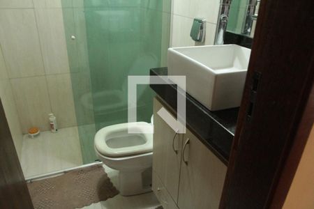 Casa à venda com 257m², 5 quartos e 5 vagasbanheiro