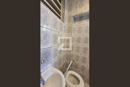 Banheiro de apartamento para alugar com 1 quarto, 35m² em Ponte Preta, Campinas