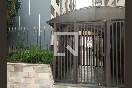 Apartamento para alugar com 50m², 2 quartos e 1 vaga Apartamento para alugar com 50m², 2 quartos e 1 vagaFachada