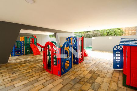 Apartamento para alugar com 50m², 2 quartos e 1 vaga Apartamento para alugar com 50m², 2 quartos e 1 vagaÁrea comum - Playground